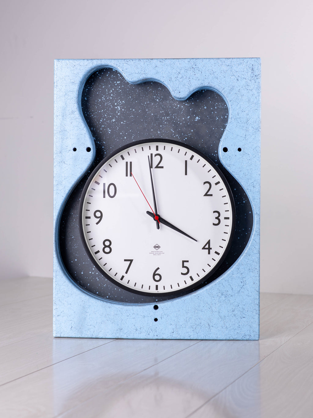 Mahogany Guitar Body Clock