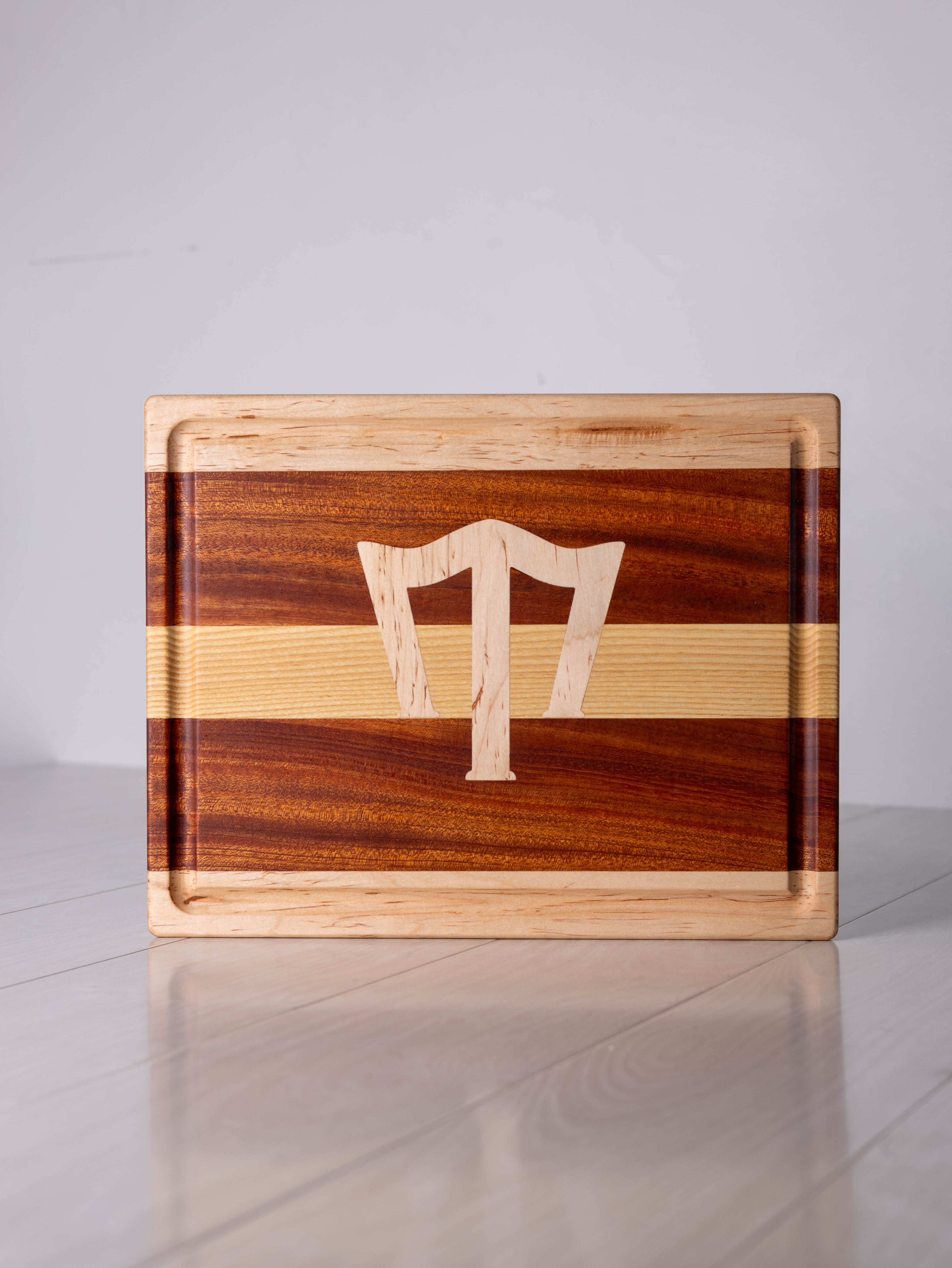 Maple / Mahogany w/ Maple inlay Cutting Board