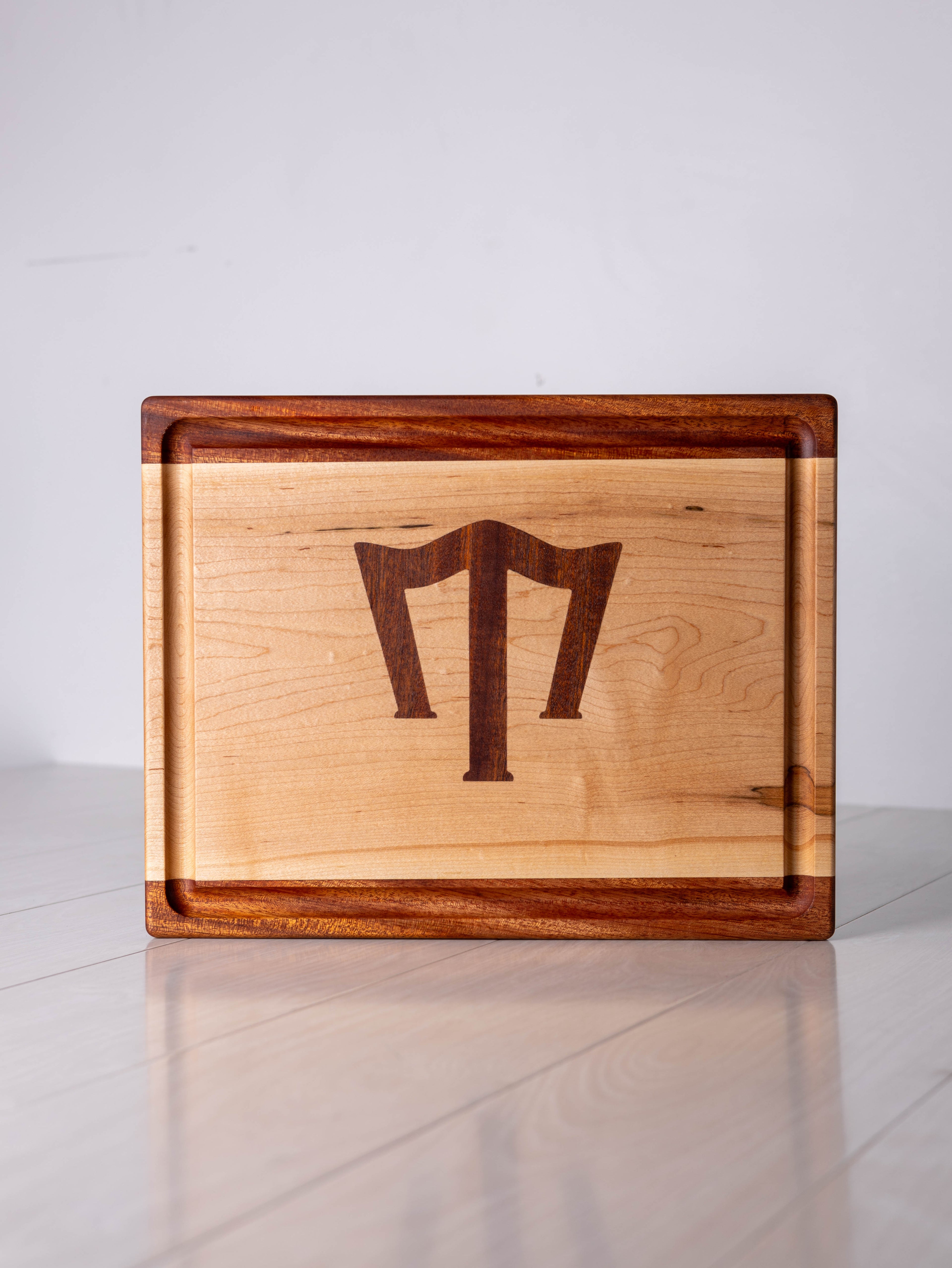 Mahogany / Maple w/ Mahogany inlay Cutting Board