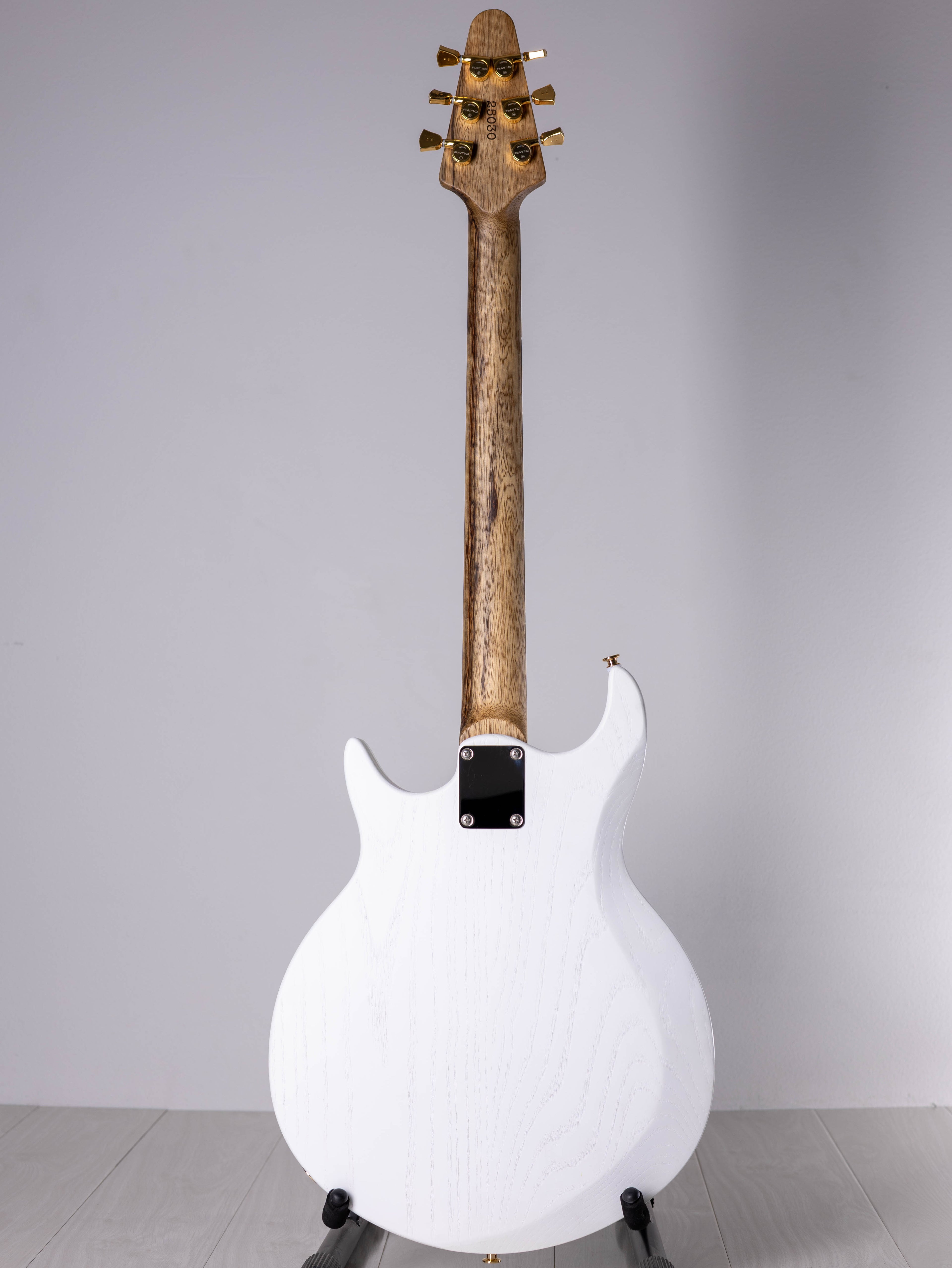 White Pinstripe Gripper